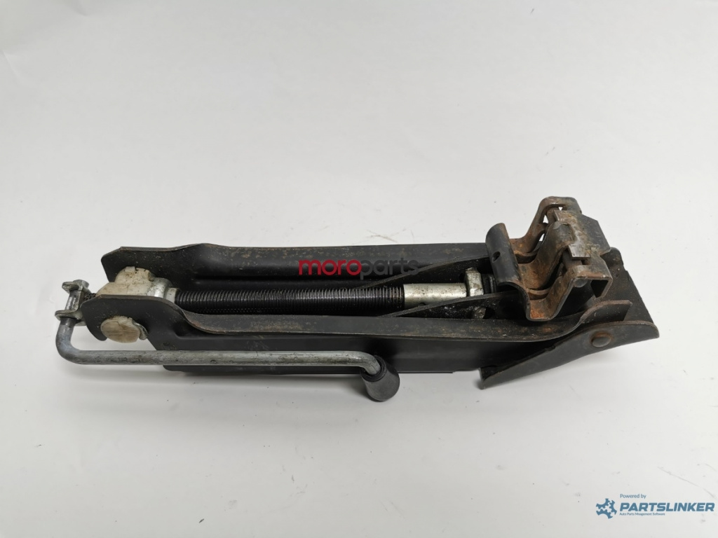 Cric VOLKSWAGEN GOLF V 1K1 2003 - 2009 1.9 TDI BKC, BLS, BXE 1K0011031
