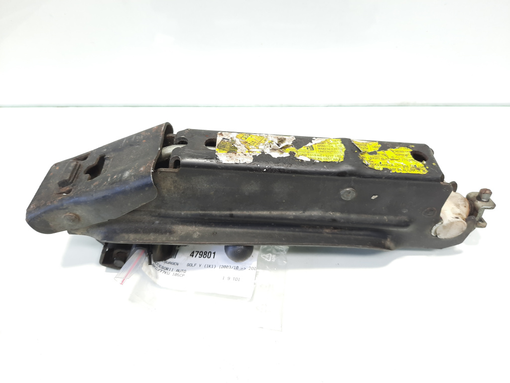 Cric, Vw Golf 5 (1K1) (id:479801)