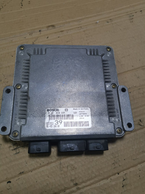 CT1124 CALCULATOR MOTOR ECU 1 CITROEN C5 2.2 4HX 98KW 133CAI 9645534880 0281010885
