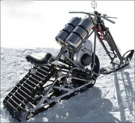 Cu chopper-ul in Antartica: McMurdo's Snowchopper Cu chopper-ul in Antartica: McMurdo's Snowchopper