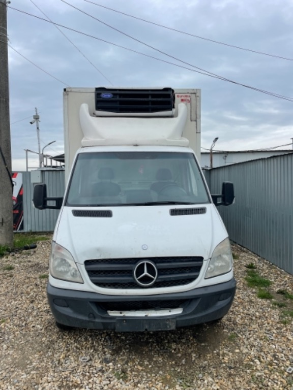 Cub Mercedes sprinter 906 an 2012