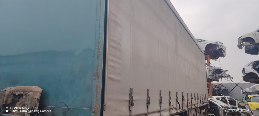 Cub prelata cu lift complet 2.5 t L=8.95 m l=2.55 M h=2.85 m Volvo FM generatia [2005 - 2010] FMFH FH440 D9B300 EC06