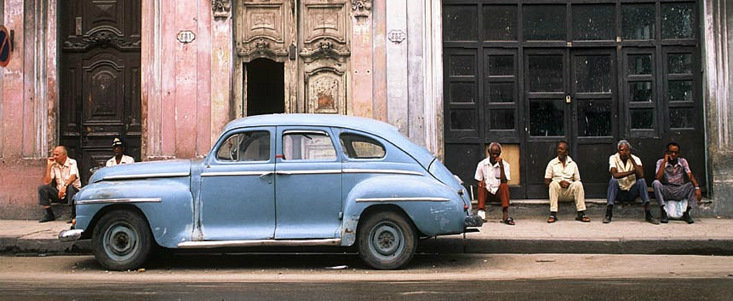 Cubanezii au liber la cumparat masini dupa 52 de ani de interdictii Cubanezii au liber la cumparat masini dupa 52 de ani de interdictii