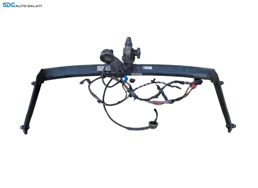 Cui Carlig Remorcare Tractare Complet cu Instalatie Electrica Volkswagen Passat B6 Break Combi Variant 2005 - 2010 Cod 3C0803881B [LC0164SOS]