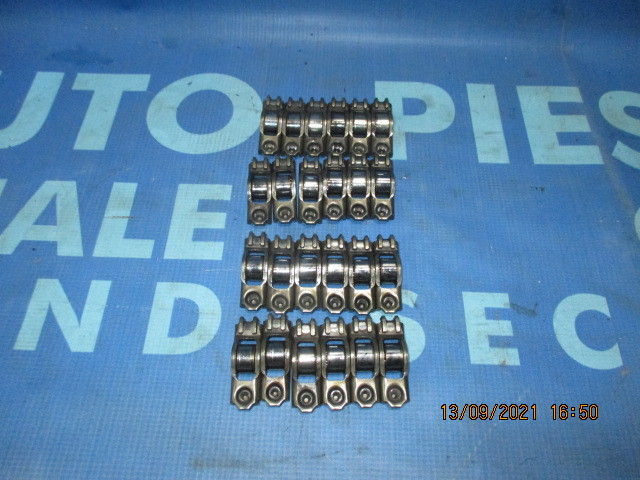 Culbutori BMW F01 740d