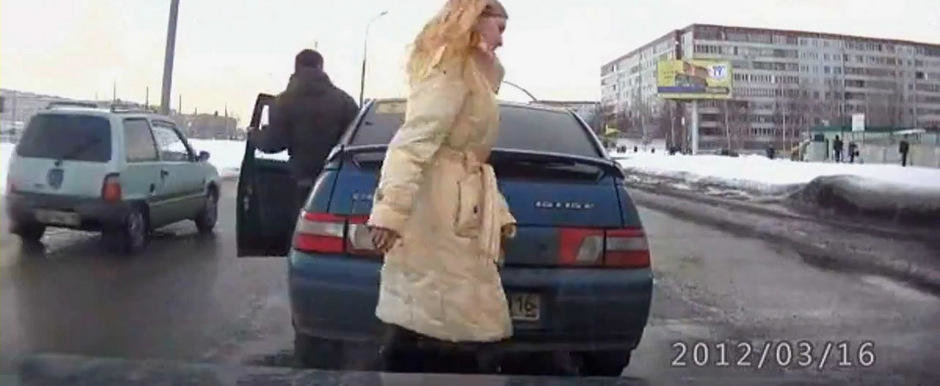 Cum arata o zi 'obisnuita' in traficul auto din Rusia