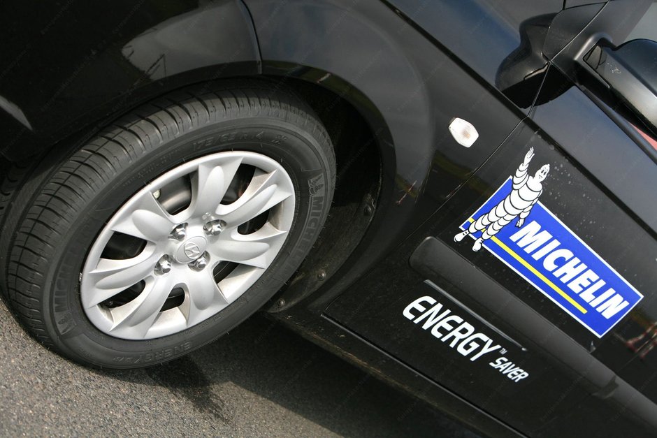 Cum sa economisim carburant: 10 sfaturi de la MICHELIN Cum sa economisim carburant: 10 sfaturi de la MICHELIN