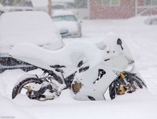 Cum sa mergem cu motocicleta pe timp de iarna