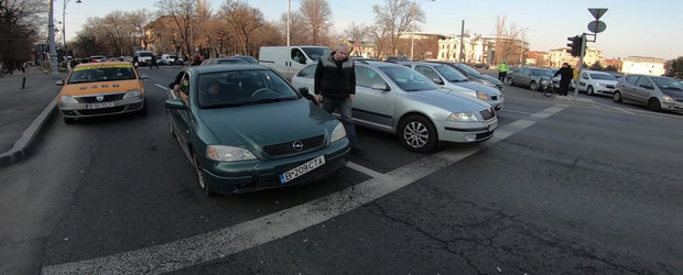 Cum sa omori motociclisti in Bucuresti fara ca politia sa-ti faca ceva