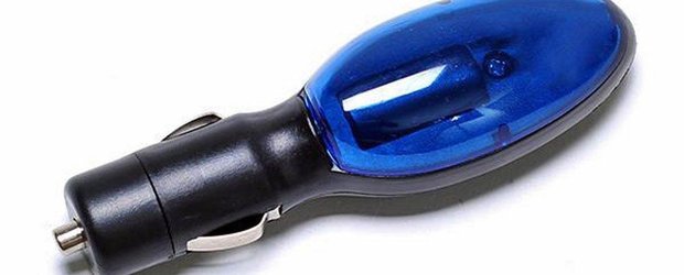 Cum sa scazi consumul la jumate: Fuel Shark, aparatul in forma de dildo care consuma rahat