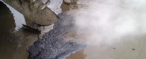 Cum se asfalteaza strazile in Rusia
