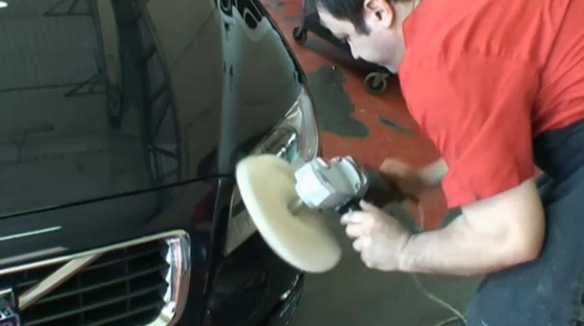Cum se polisheaza farurile si stopurile din plastic? Cum se polisheaza farurile si stopurile din plastic?