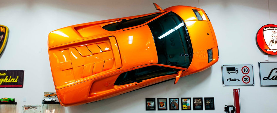 Cumpara acest Lamborghini Diablo, dar nu ca sa-l conduci ci sa-l pui pe perete. Toti prietenii te vor invidia