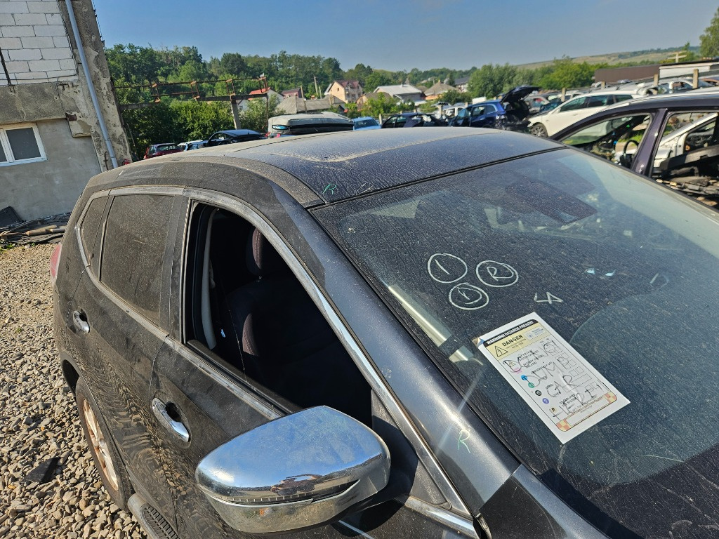 Cupola Cu Panorama Nissan X-trail 2015