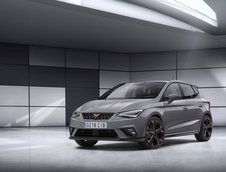 Cupra Ibiza si Seat Leon Cupra R ST