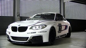 Curiozitatea Zilei: Cum ia nastere noua masina de curse BMW M235i Racing