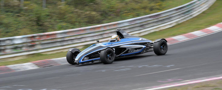 Curiozitatea Zilei: Cum se descurca pe Nurburgring un monopost de Formula Ford Curiozitatea Zilei: Cum se descurca pe Nurburgring un monopost de Formula Ford