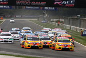 Cursa WTCC de la Lisabona, adjudecata de BMW &#351;i Seat