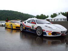 Curse cu masini Ferrari pe