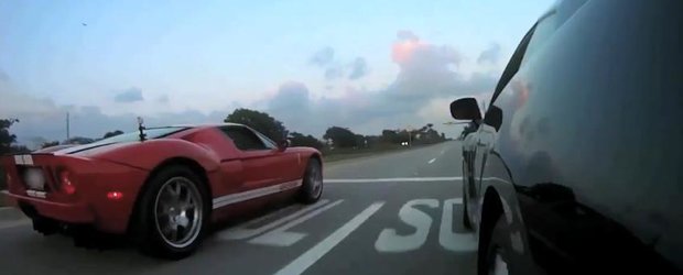 Curse ilegale intre un Nissan GT-R si un Ford GT