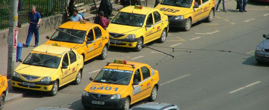 Cursele cu taxiul se scumpesc de la 1 mai