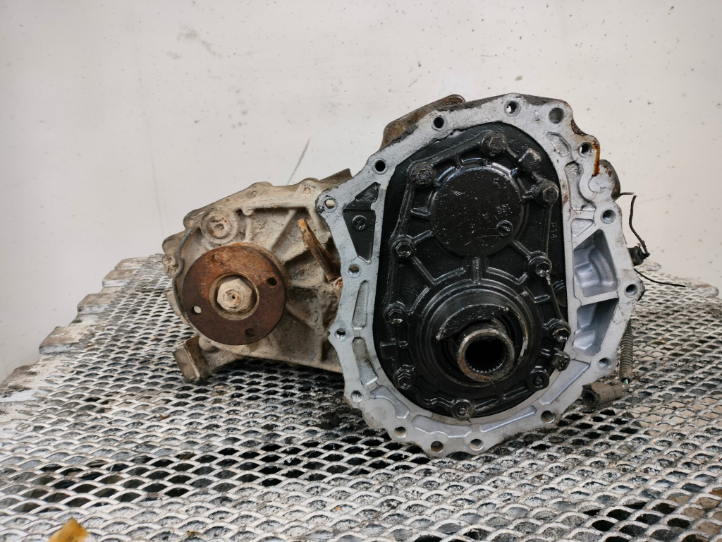 Cutie De Transfer Nissan NAVARA (D22) 1997 - 2004 Motorina