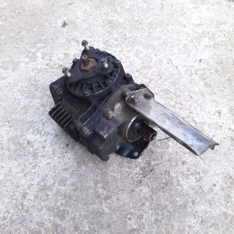 Cutie De Transfer Vw Tiguan (5N) 2007 > 2.0 Tdi 4Motion Cbbb Motorina Zsb0A409053, Zsb 0A4 090 53, 409053, Zsb0A409.053, Zsb0A 409 053 Vw Ag