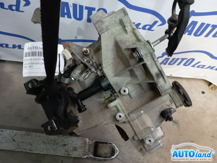 Cutie de Viteza Manuala 02t301103m 1.2 Benzina Volkswagen POLO 9N 2001