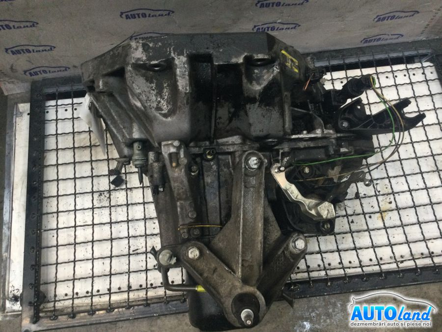 Cutie de Viteza Manuala 8200166682 1.5 DCI Electromotor in Fara Renault MEGANE II BM0/1 ,CM0/1 2002
