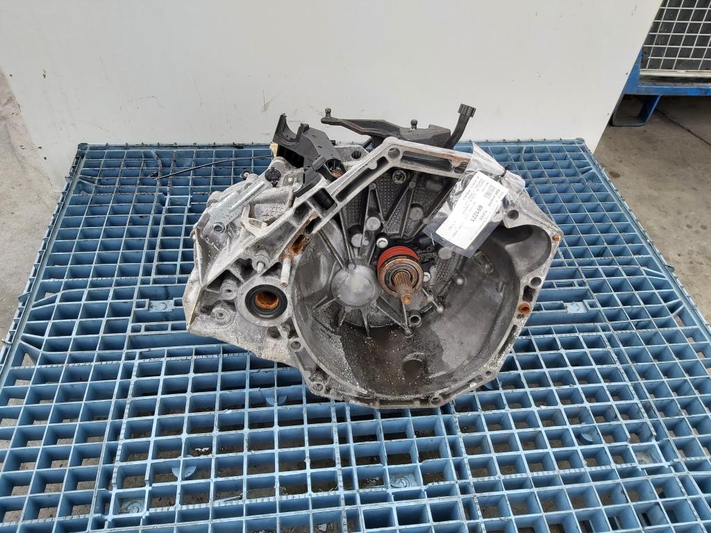 Cutie de viteza manuala, cod TL4126, Nissan Qashqai, 1.5 DCI, K9KF646, 6 vit man(id:691221)