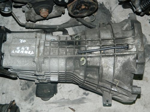 Cutie de viteza manuala Ford Transit 2.4 D model 2002