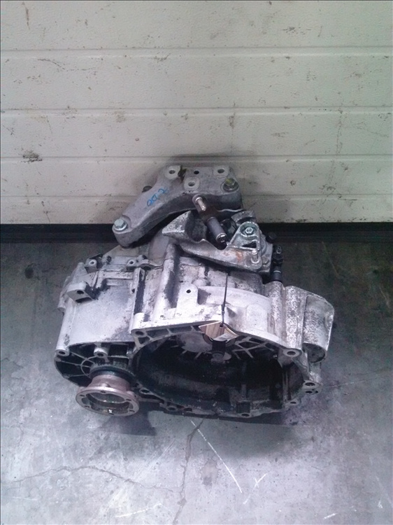 Cutie de viteze 1.9 tdi VOLKSWAGEN PASSAT B6