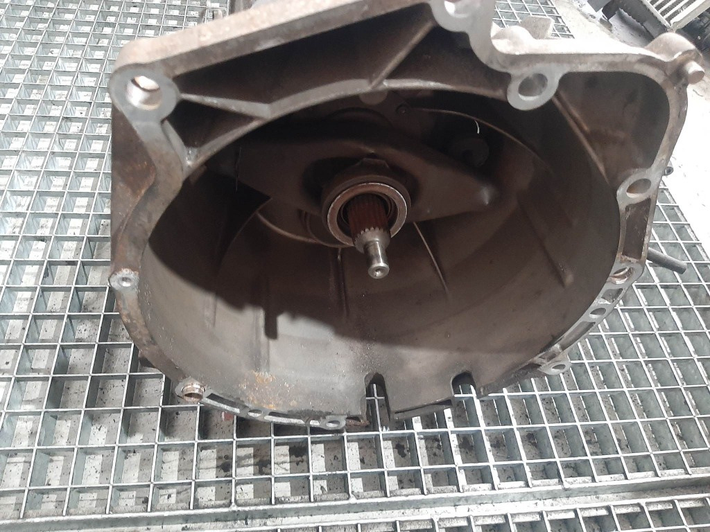 Cutie de viteze 320 2.0 d 150 cp 6 trepte bmw serie 3 e46 1069401017