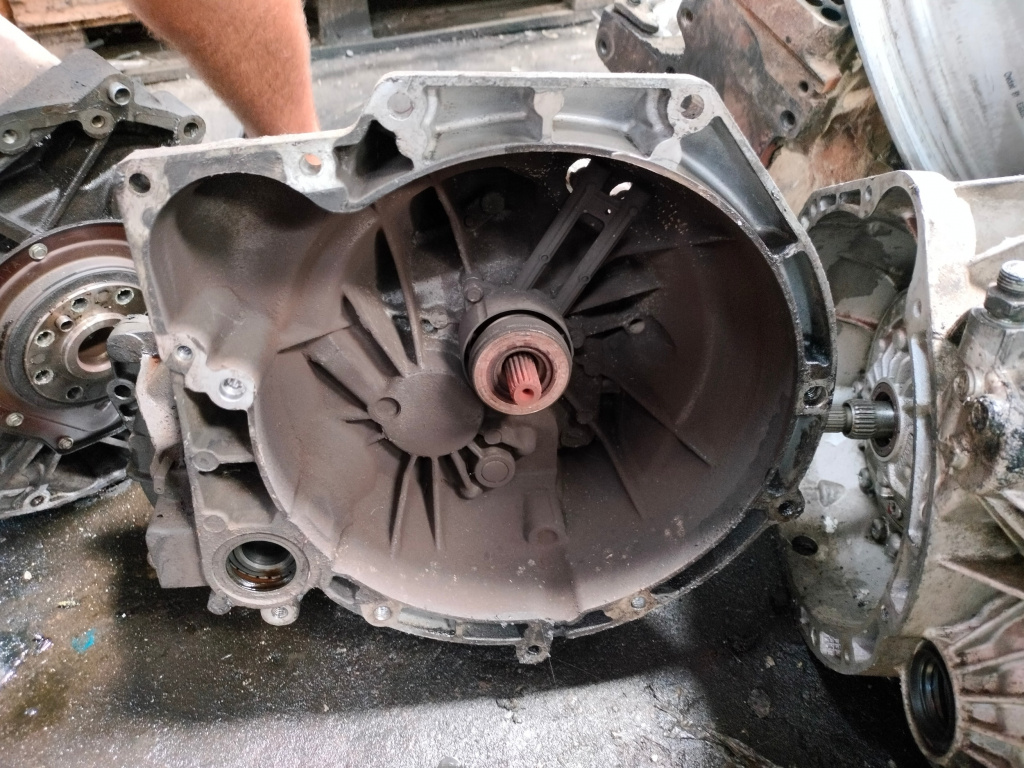 Cutie De Viteze 5 Plus 1,Manuala Ford FIESTA Mk 5 2002 - 2008 Motorina