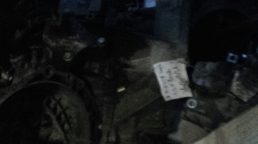 Cutie de viteze 5 trepte ford fiesta 1.25 benzina 2007