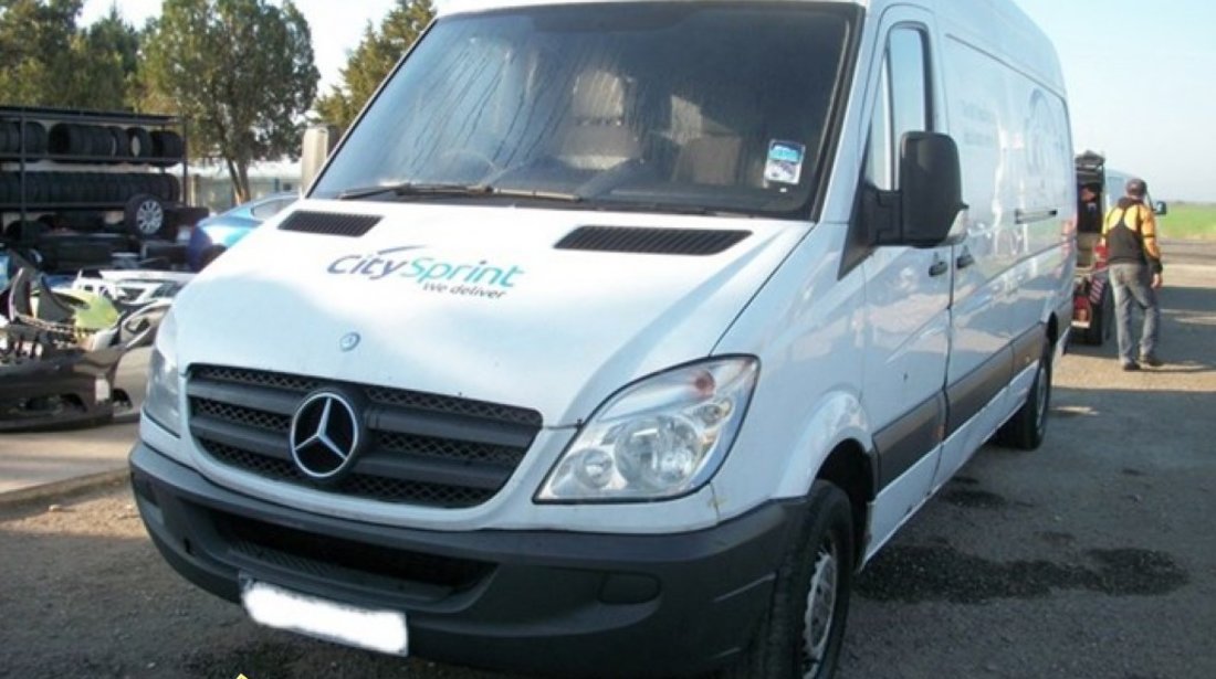 Cutie de viteze 6 1trepte mercedes sprinter an 2007 311cdi