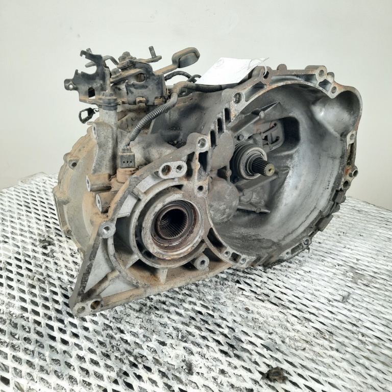 Cutie De Viteze 6 Plus 1,Manuala Hyundai TUCSON (JM) 2004 - 2010 Motorina