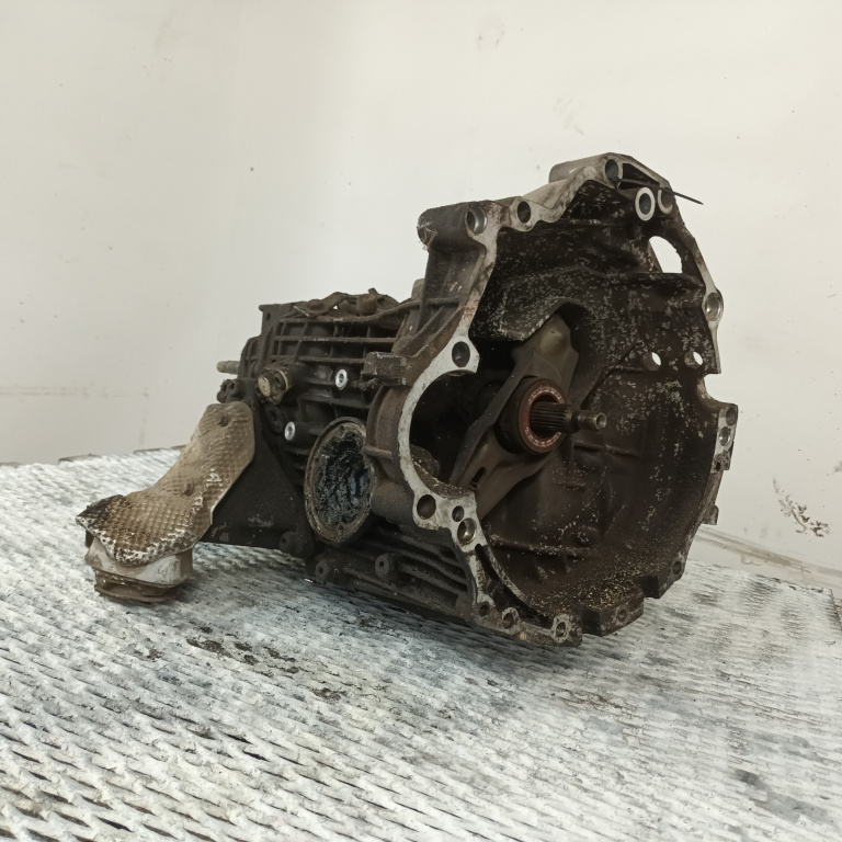 Cutie De Viteze Audi A4 B5 (8D) 1994-2001 1.6 Adp Benzina 5 Plus 1 Manuala Ctd 04115, 012 301 211 L
