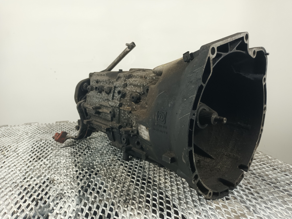 Cutie De Viteze Bmw 5 (E60, E61) 2003-2010 6 Plus 1 Manuala 1067401060, 7522205. Hgd