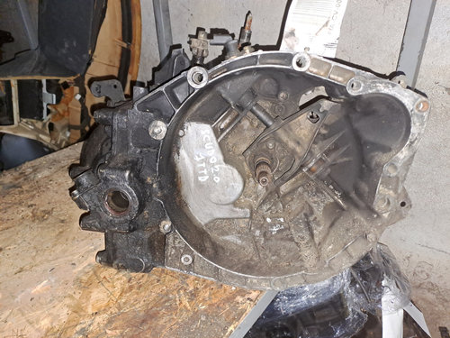 Cutie De Viteze Fiat Scudo (220) 1996-2006 2.0 Jtd Motorina