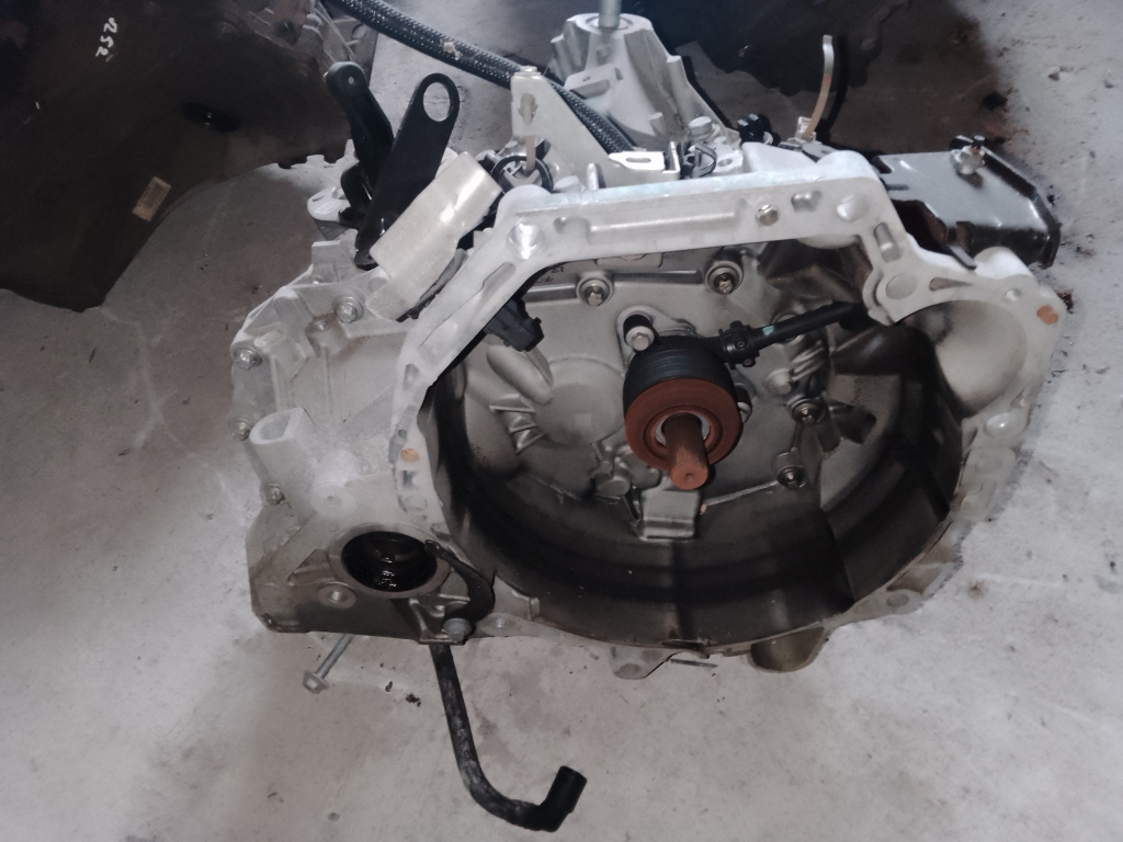 Cutie de viteze in 5 trepte Dacia Sandero 3 1.0 Benzina 2021, JH3911