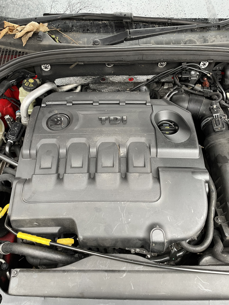 Cutie de viteze in 5 trepte Skoda Octavia 3 1.6 Motorina 2014, MWW