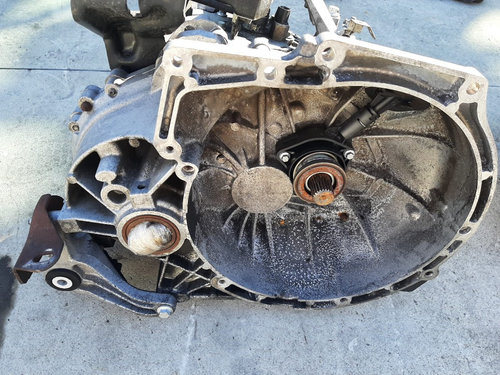 Cutie de viteze manuala 1.6 tdci hhda ford focus 2 6m5r7002yc 3m5r-7f096-yf