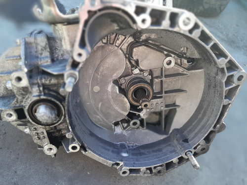 Cutie de viteze manuala 1.9 d 150 cp 939a2000 fiat croma 6+1 trepte 55194293