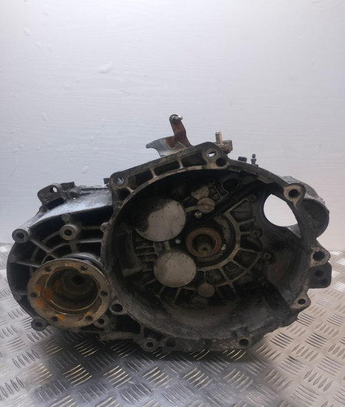 Cutie de viteze manuala, 2.0 tdi, 6+1, cod HDU HDU Volkswagen VW Passat B6 [2005 - 2010]