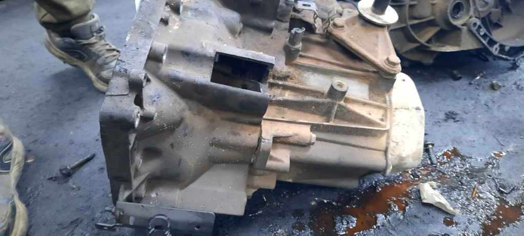 Cutie De Viteze Manuala,5 Plus 1 Peugeot 406 1995 - 2004 Motorina