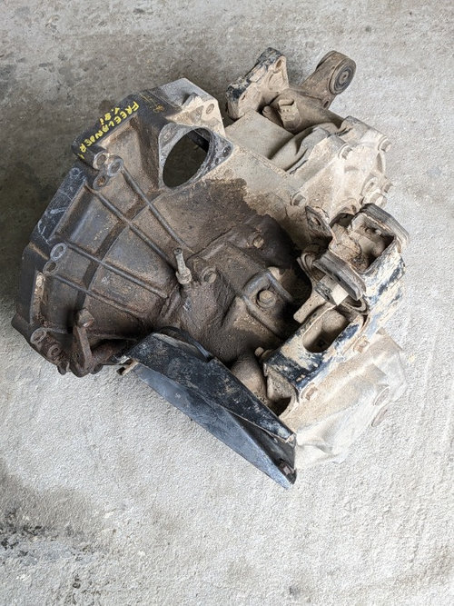 Cutie de viteze manuala 5 trepte Land Rover Freelander 1.8 benzina
