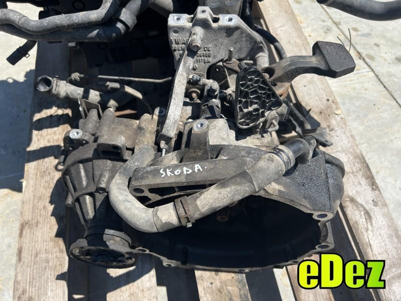 Cutie de viteze manuala 5 trepte Seat Ibiza 4 (2008-2012) [6J] 1.6 tdi CAYC LHW