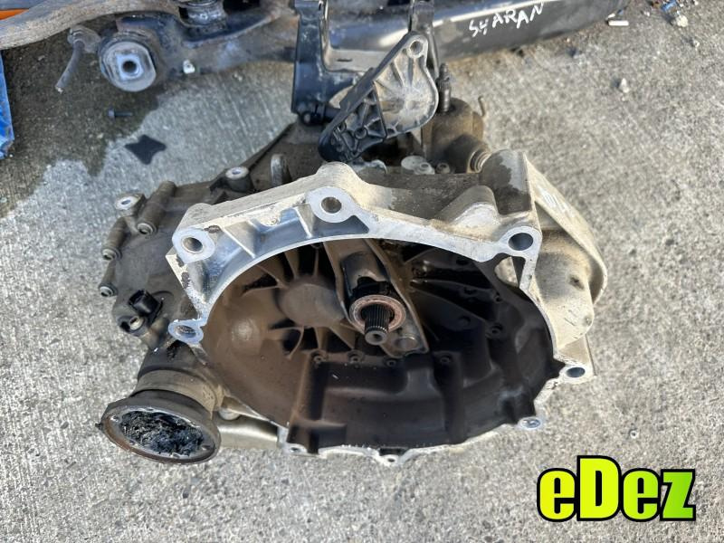 Cutie de viteze manuala 5 trepte Volkswagen Golf 6 plus (2009-2014) 1.6 tdi CAYB MZL
