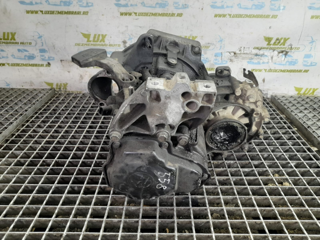 Cutie de viteze manuala 6 trepte 1.6 tdi 0A4301107H Volkswagen VW Caddy 3 [2004 - 2010]